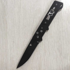 Нож складной с черной ручкой 20см.